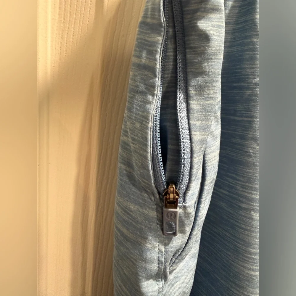 Lululemon Pace Breaker Short
Heather Allover Blue Cast Utility Blue-XXL - Picture 7 of 13